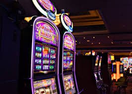 y55 lcd y55 lcd Mobile App: Live Casino aur Slots Ek Tap Mein